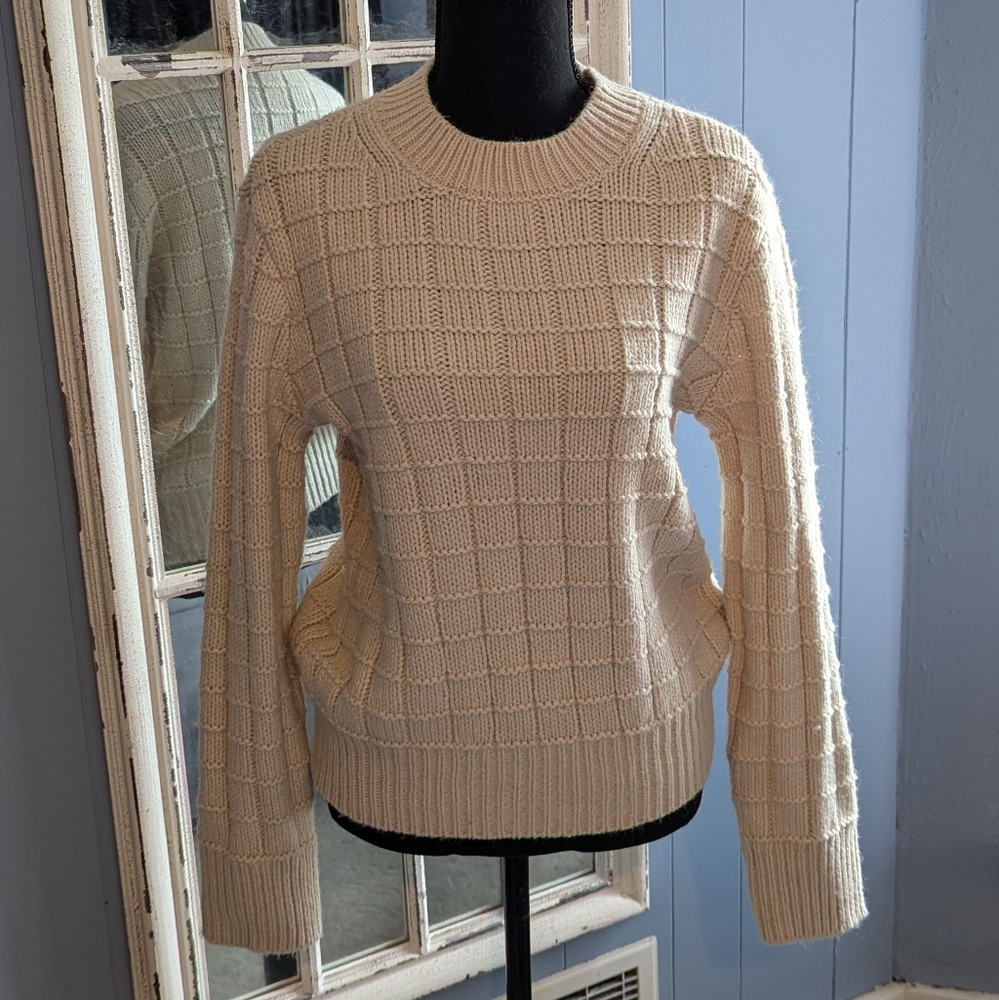 Women's American Eagle Sweater, small